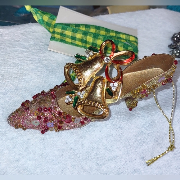 Vintage Christmas Jingle Bells Scarf Clip - Picture 9 of 15